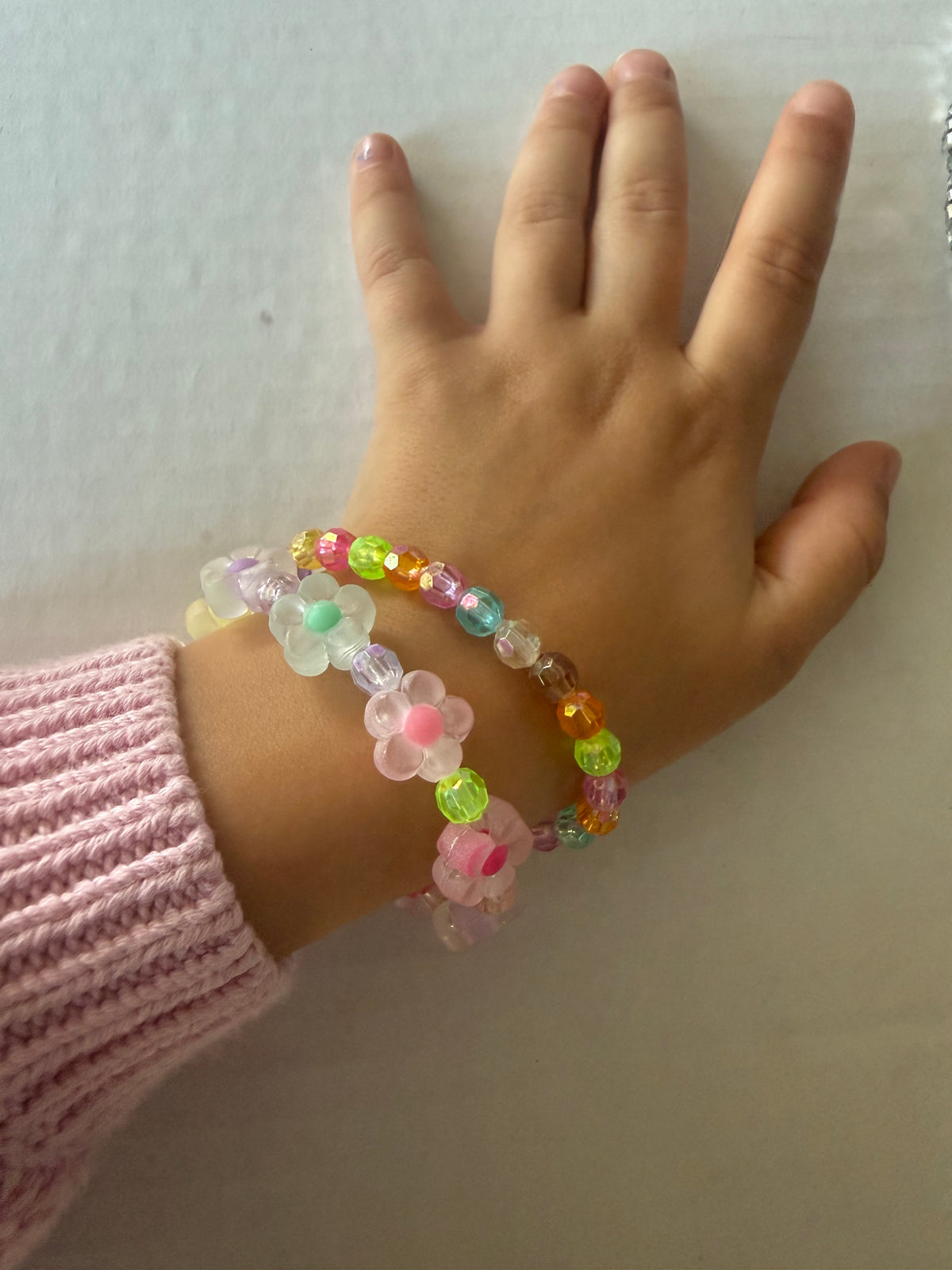 Frosted Daisy Rainbow Bracelet Set
