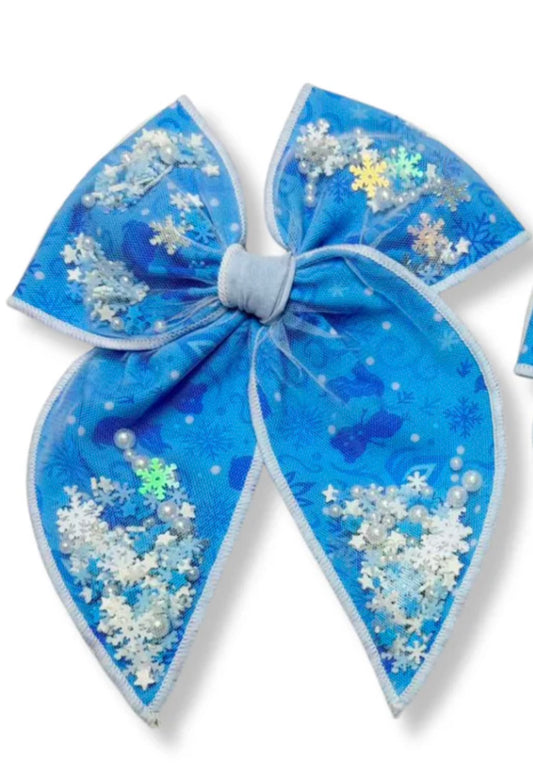 Elsa Shaker Bow Preorder