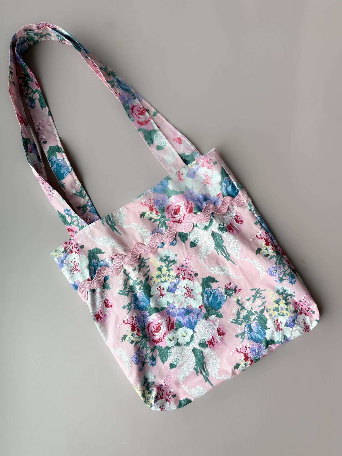 Vintage Tea Party Floral - 14"x14" Tinker Tote